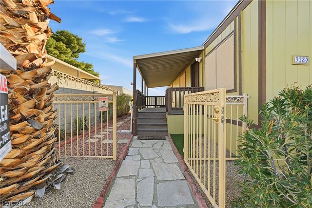 3180 Gavilan Lane, Las Vegas, NV 89122