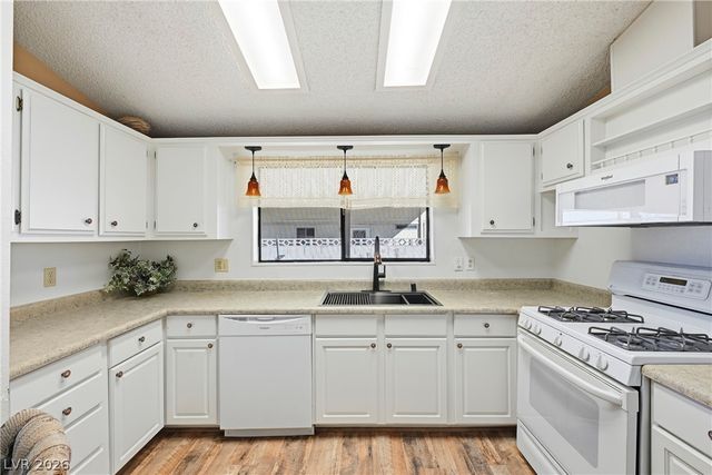 3180 Gavilan Lane, Las Vegas, NV 89122