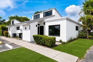 1709 NW 72nd Ave 66, Plantation, FL 33313