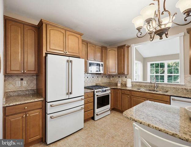 117 OFFSHORE RD, Egg Harbor Township, NJ 08234