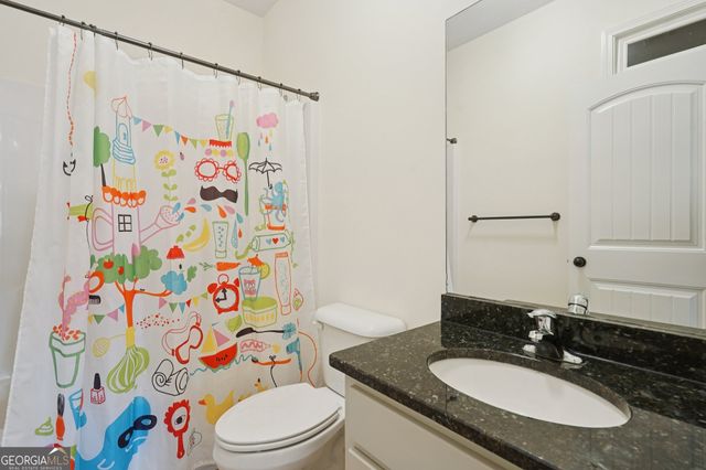 160 Greenview Drive, Newnan, GA 30265