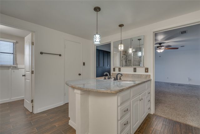 8104 Lea Shore Street, Fort Worth, TX 76179