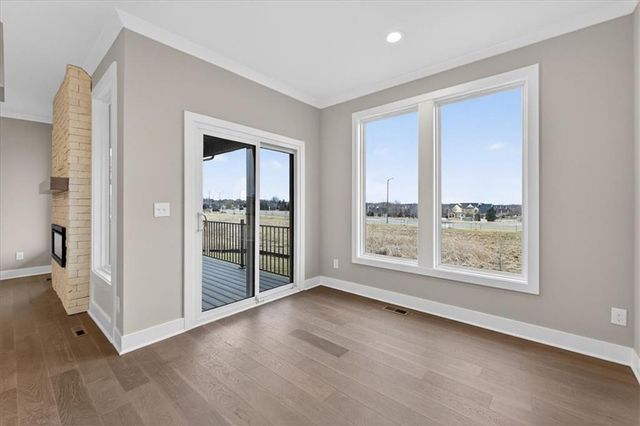 24966 W 94th Place, Lenexa, KS 66227