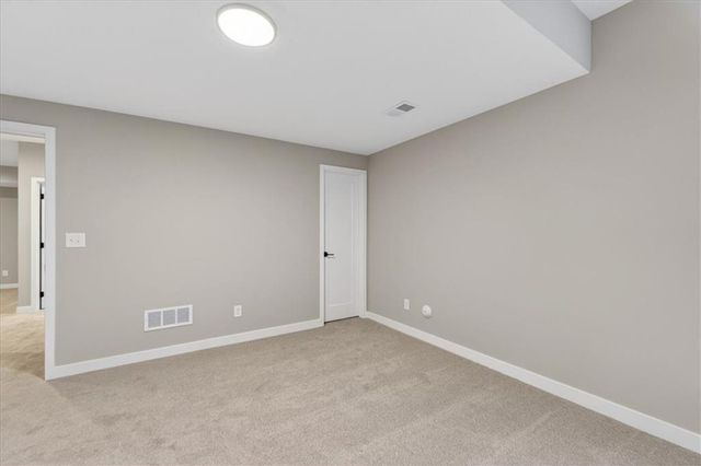 24966 W 94th Place, Lenexa, KS 66227