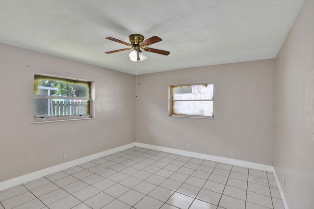 7010-7012 NW 78th Avenue, Tamarac, FL 33321