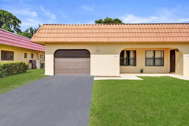 7010-7012 NW 78th Avenue, Tamarac, FL 33321