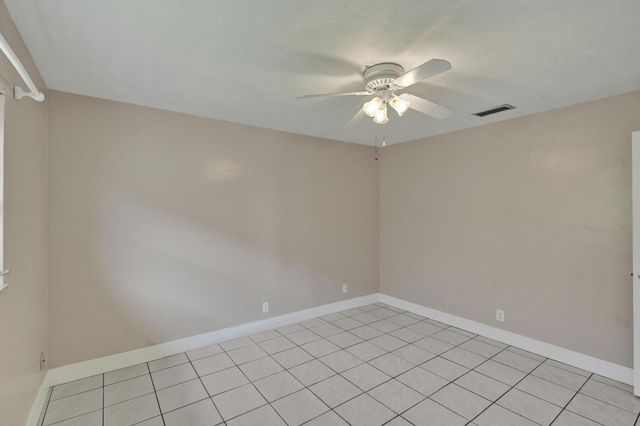 7010-7012 NW 78th Avenue, Tamarac, FL 33321