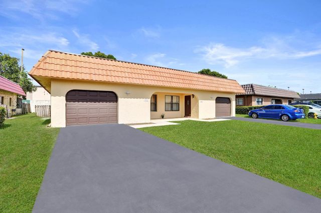 7010-7012 NW 78th Avenue, Tamarac, FL 33321