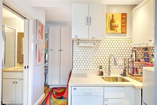 65 Weybosset Street 314, Providence, RI 02903