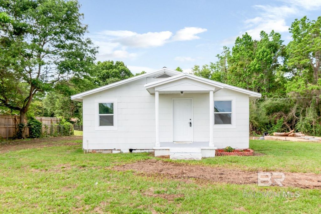 2788A Dawes Road, Mobile, AL 36695