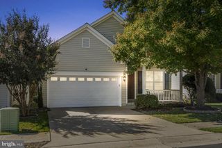 19 HANOVER CT, Fredericksburg, VA 22406
