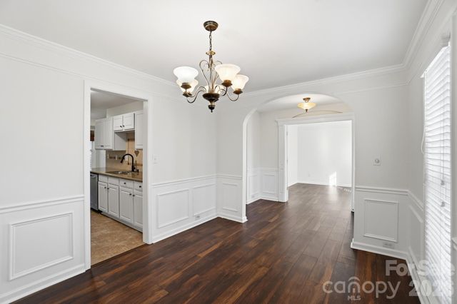 8805 Red Tail Court, Charlotte, NC 28269