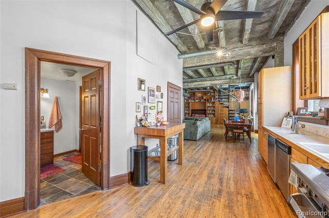 3139 Woodward Avenue, Detroit, MI 48201