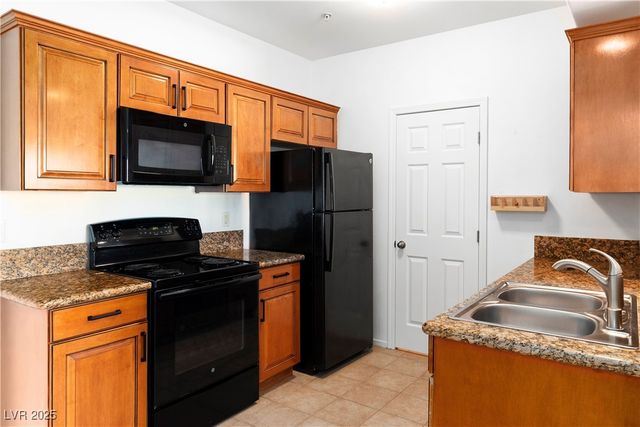 3550 Bay Sands Drive 2080, Laughlin, NV 89029