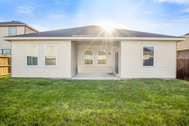 10357 Rosegreen Lane, Fort Worth, TX 76036