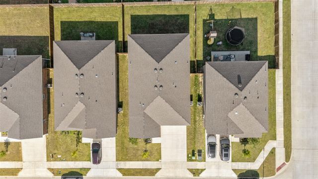 10357 Rosegreen Lane, Fort Worth, TX 76036