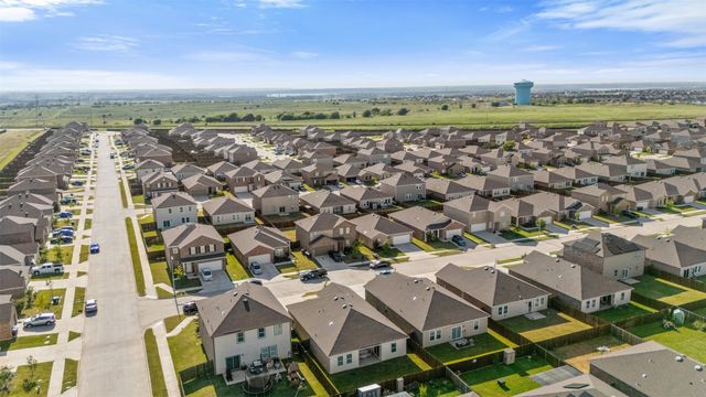 10357 Rosegreen Lane, Fort Worth, TX 76036