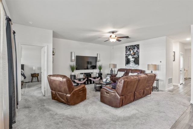 10357 Rosegreen Lane, Fort Worth, TX 76036