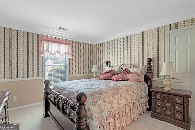 19 Meadow Crest Court, Powder Springs, GA 30127
