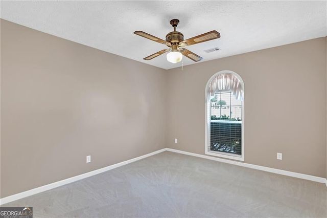 19 Meadow Crest Court, Powder Springs, GA 30127