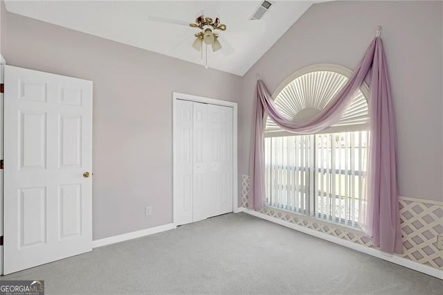 19 Meadow Crest Court, Powder Springs, GA 30127