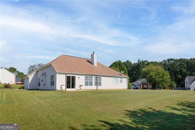 19 Meadow Crest Court, Powder Springs, GA 30127