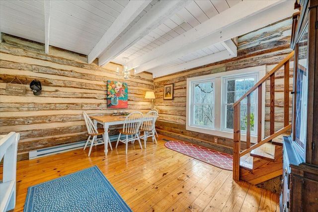 1497 Winding Timber LN, Vinton, VA 24179