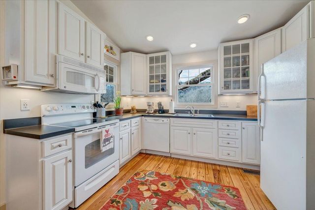 1497 Winding Timber LN, Vinton, VA 24179