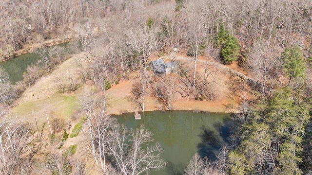 1497 Winding Timber LN, Vinton, VA 24179
