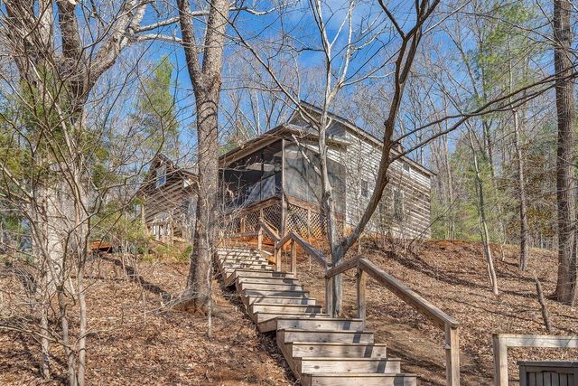 1497 Winding Timber LN, Vinton, VA 24179