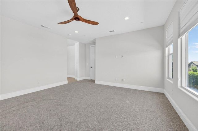 338 Boulder Drive S, Madera, CA 93636