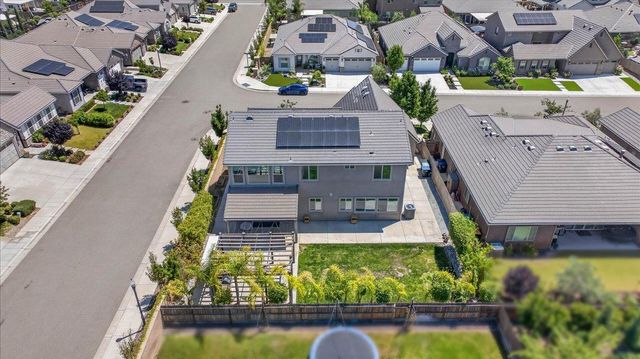 338 Boulder Drive S, Madera, CA 93636