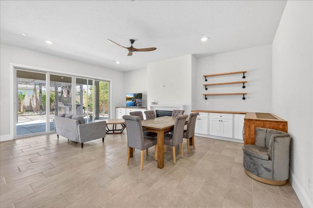 338 Boulder Drive S, Madera, CA 93636