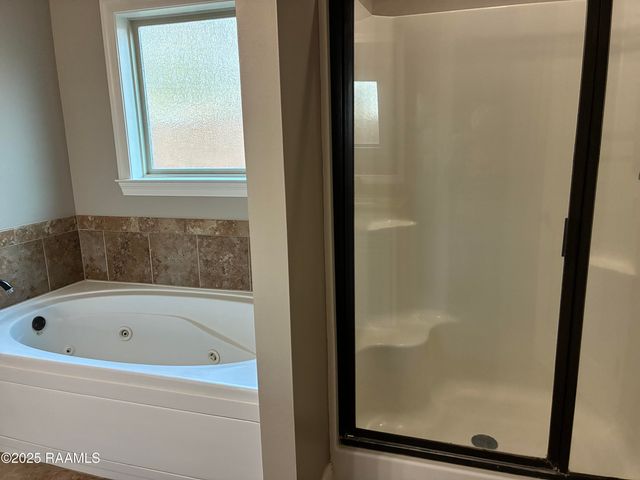 213 Woodhaven Road, Youngsville, LA 70592