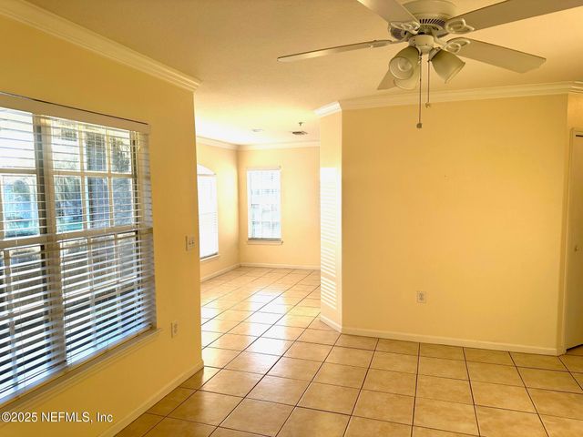 1655 THE GREENS Way 2725, Jacksonville Beach, FL 32250