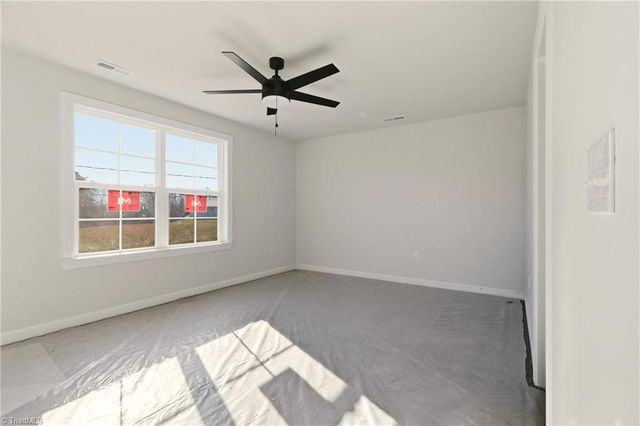 1679 Old Hollow Road, Winston-salem, NC 27105