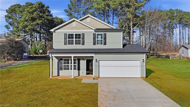 1679 Old Hollow Road, Winston-salem, NC 27105