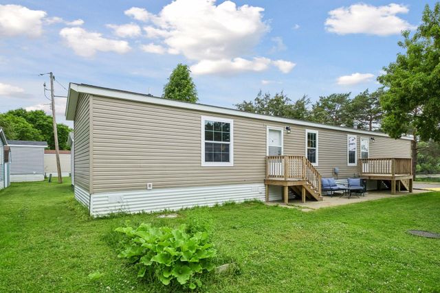 1291 Piper Drive W, New Brighton, MN 55112