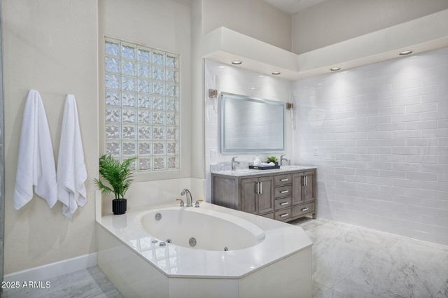 12706 E DESERT COVE Avenue, Scottsdale, AZ 85259