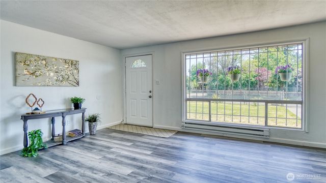 4821 101st Street SW, Lakewood, WA 98499