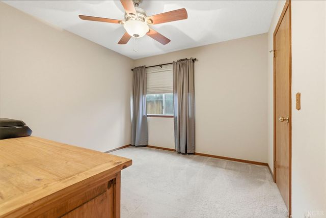 968 Lakewood Drive, Hanford, CA 93230