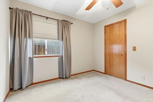 968 Lakewood Drive, Hanford, CA 93230