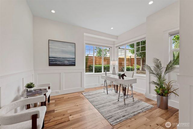 6002 156th Avenue NE, Redmond, WA 98052