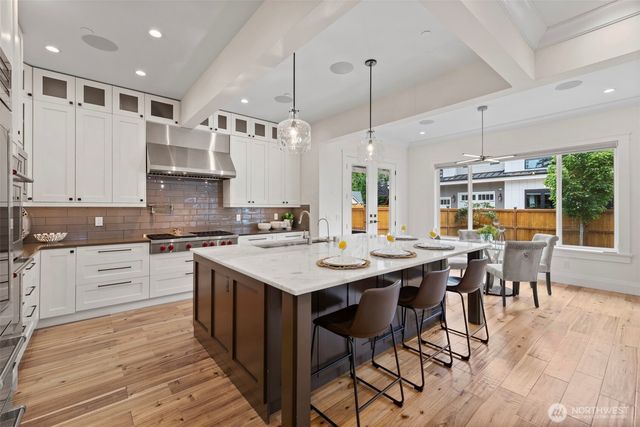 6002 156th Avenue NE, Redmond, WA 98052