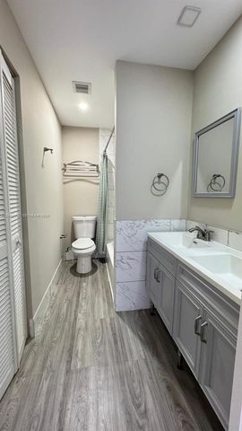 12153 NW 36th Pl 2-L, Sunrise, FL 33323