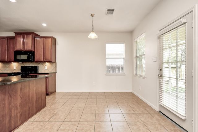 2143 Westover Park Circle, Spring, TX 77386