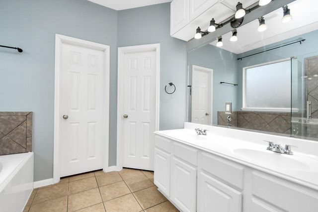 2143 Westover Park Circle, Spring, TX 77386