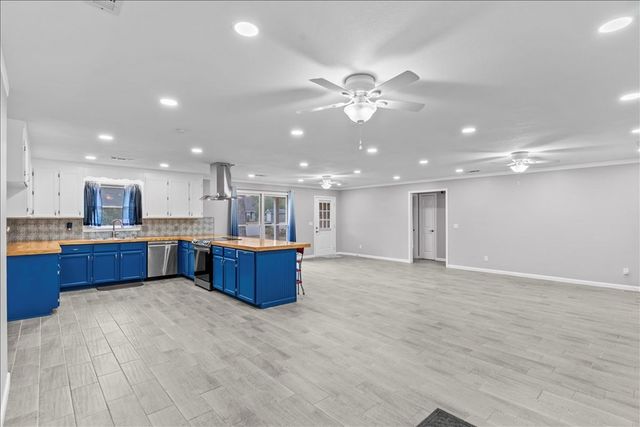 102 Margate, Dothan, AL 36303