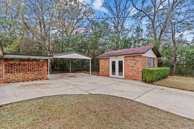 102 Margate, Dothan, AL 36303