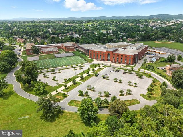 313 W COLLEGE TER, Frederick, MD 21701